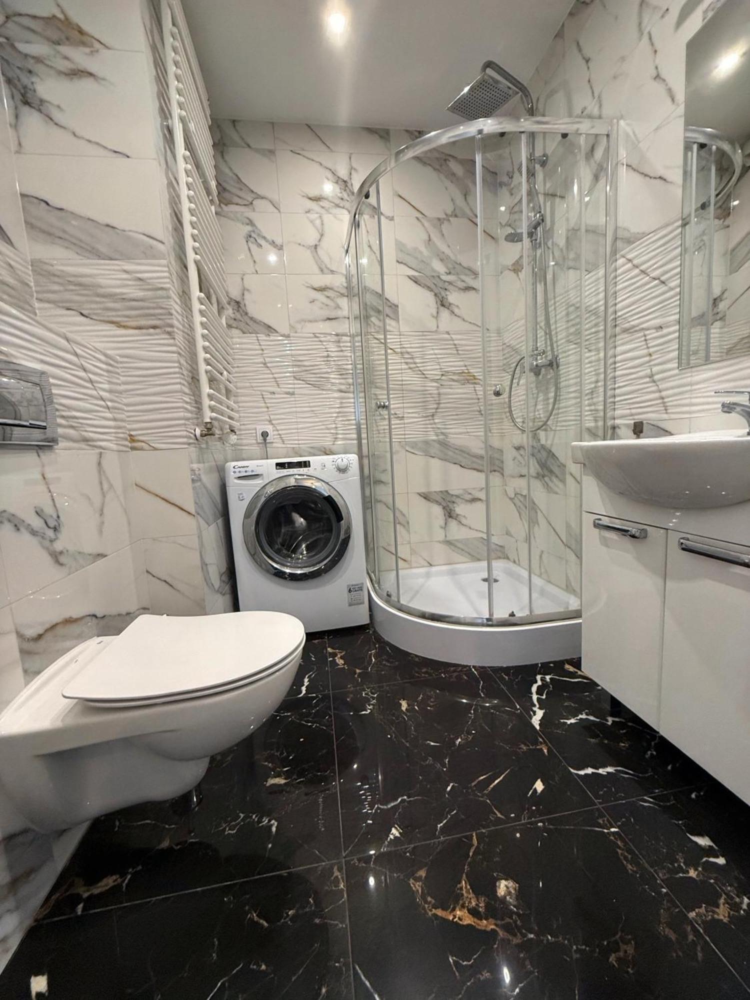 Relax Apartments - Gdansk Central & Parking מראה חיצוני תמונה